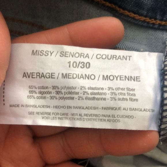 🔴 2 for $25 Chaps Women's Mid Rise Crop Kick Jeans Size 10/ 30 inseam … - Picture 6 of 7